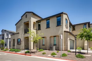 Photo #1: 6067836 Listing