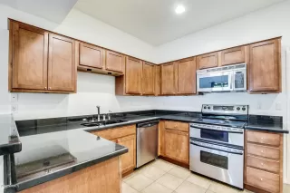 Photo #3: 6067848 Listing