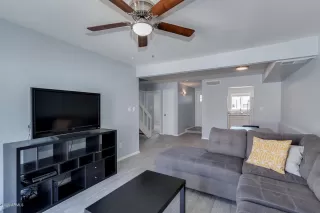 Photo #4: 6068030 Listing