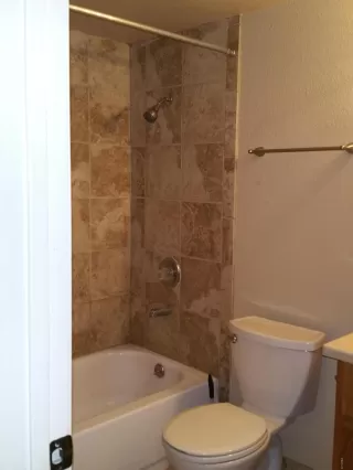 Photo #5: 6068065 Listing 