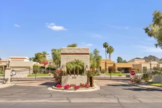 Photo #2: 6068193 Listing