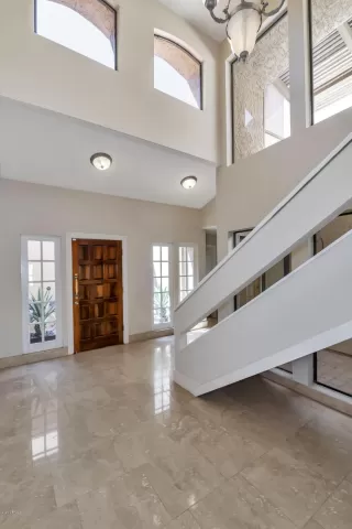 Photo #6: 6068193 Listing