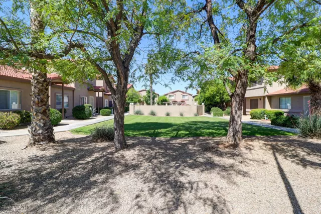 MLS: 6068524 Condo For Sale