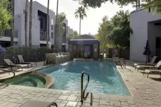 Photo #1: 6068590 Listing