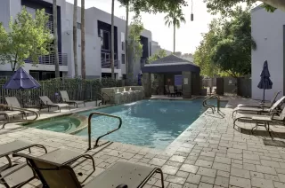 Photo #2: 6068590 Listing