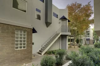 Photo #5: 6068590 Listing