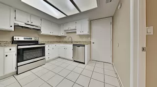 Photo #4: 6068638 Listing 