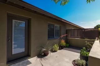 Photo #5: 6068775 Listing