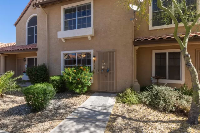 MLS: 6069214 Condo For Sale