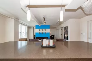 Photo #6: 6069239 Listing