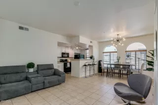 Photo #4: 6069311 Listing