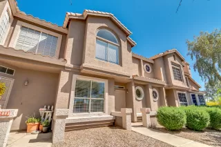 Photo #5: 6069367 Listing