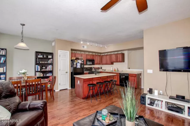 MLS: 6069514 Condo For Sale