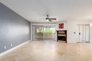 Photo #3: 6069747 Listing