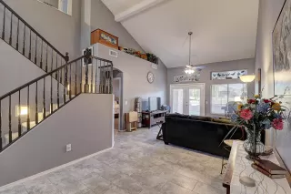 Photo #3: 6069881 Listing