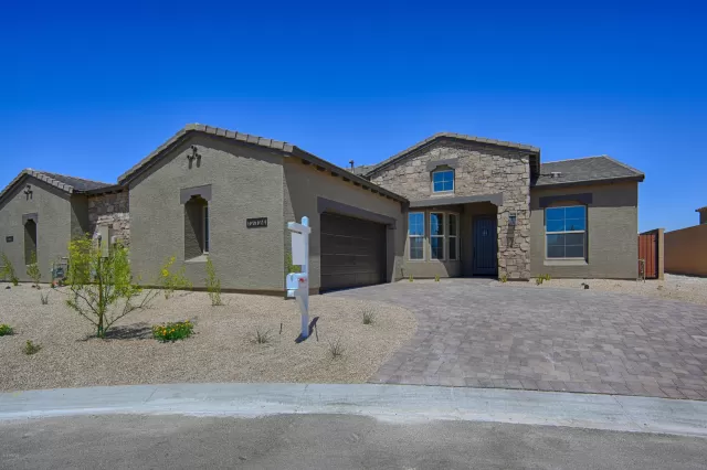 MLS: 6069949 Condo For Sale