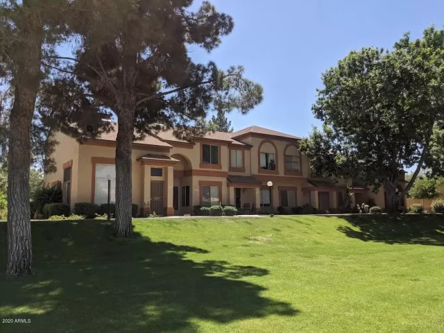 MLS: 6069968 Condo For Sale