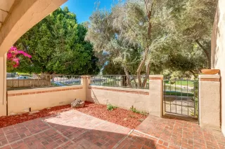 Photo #5: 6070126 Listing