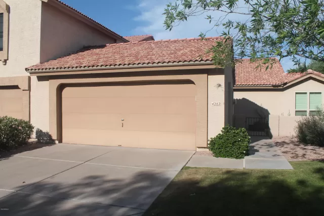 MLS: 6070619 Condo For Sale