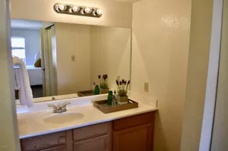 Photo #5: 6070649 Listing 