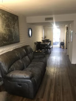 Photo #5: 6070688 Listing