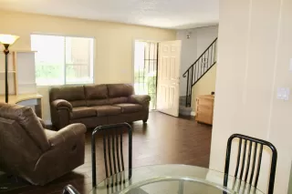 Photo #2: 6070820 Listing