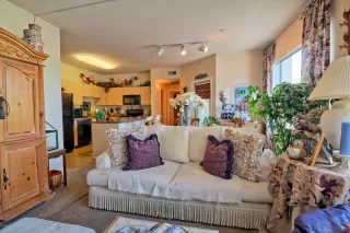 Photo #5: 6070985 Listing 