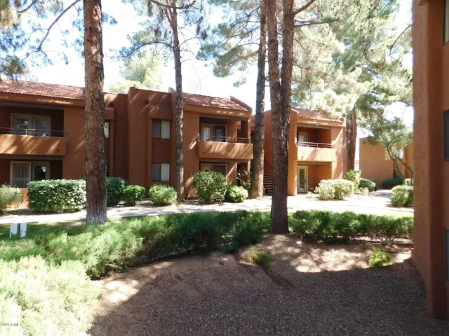 MLS: 6071245 Condo For Sale