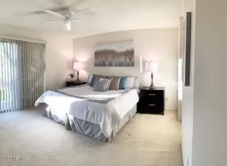 Photo #2: 6071411 Listing 