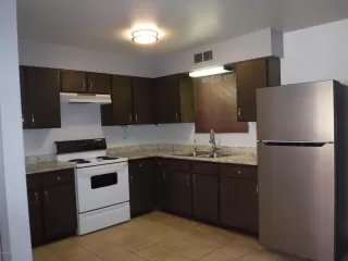 Photo #3: 6071459 Listing