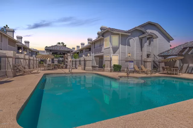 MLS: 6071490 Condo For Sale