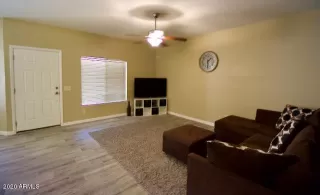 Photo #4: 6071519 Listing