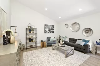 Photo #5: 6071718 Listing 