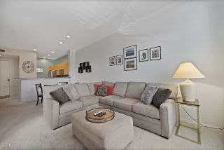 Photo #4: 6072036 Listing 