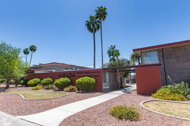 MLS: 6072051 Condo For Sale