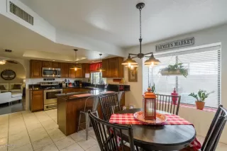 Photo #2: 6072176 Listing 