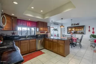 Photo #5: 6072176 Listing 