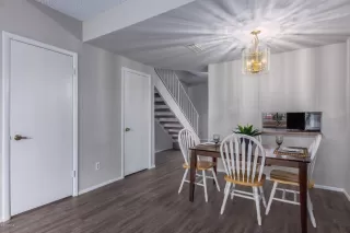 Photo #6: 6072249 Listing