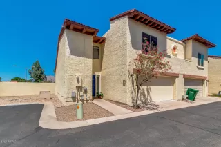 Photo #1: 6072250 Listing 