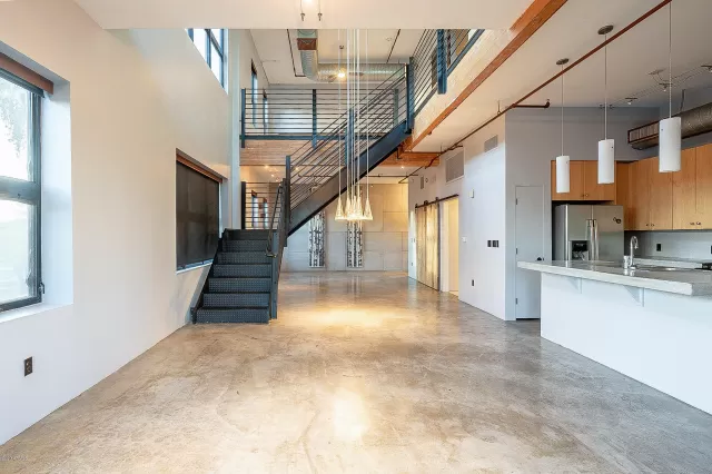 MLS: 6072255 Condo For Sale