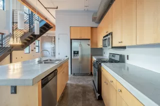 Photo #3: 6072255 Listing