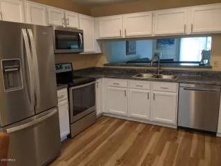 Photo #5: 6072285 Listing