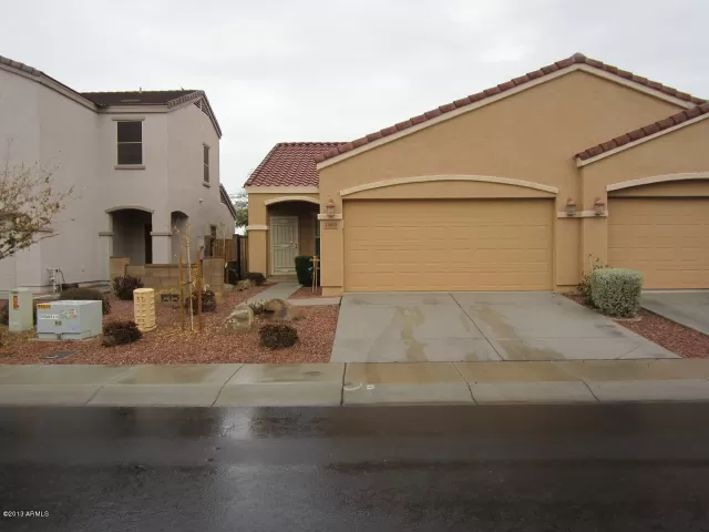 MLS: 6072330 Condo For Sale