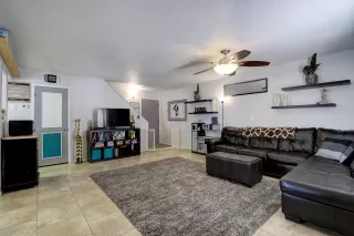 Photo #4: 6072358 Listing