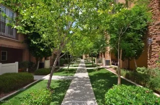 Photo #3: 6072483 Listing