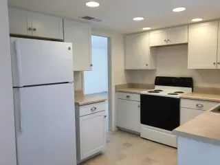 Photo #6: 6072601 Listing