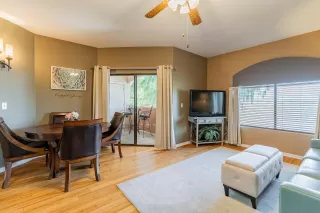 Photo #2: 6072687 Listing