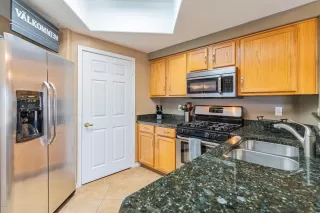 Photo #4: 6072687 Listing