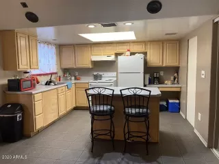 Photo #5: 6072815 Listing