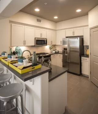 Photo #6: 6072842 Listing